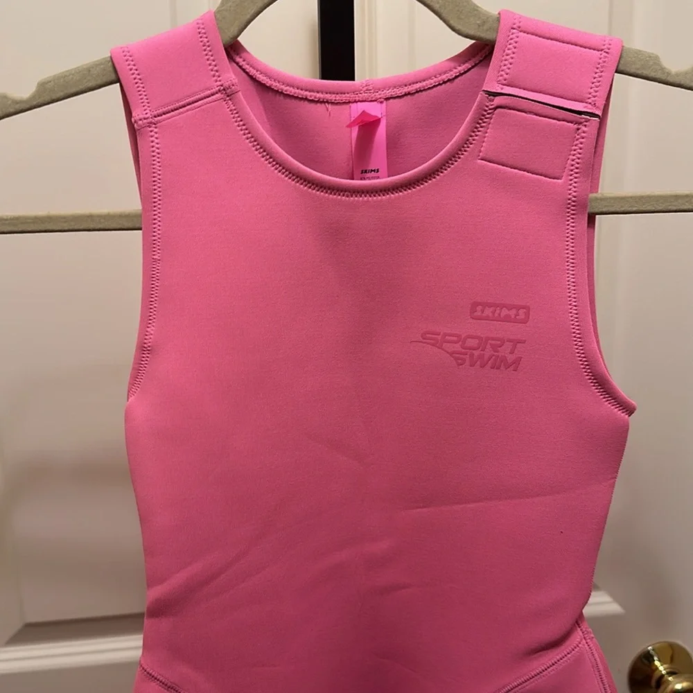 SKIMS SPORT SWIM FULL LENGTH SUIT in Taffy NEW